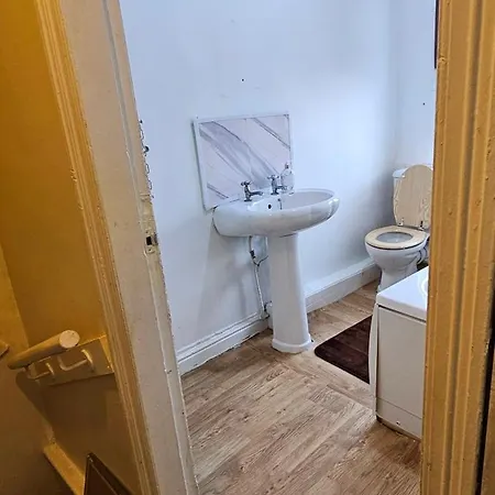 Beautiful 1-bed House In Leeds * Leeds (West Yorkshire)